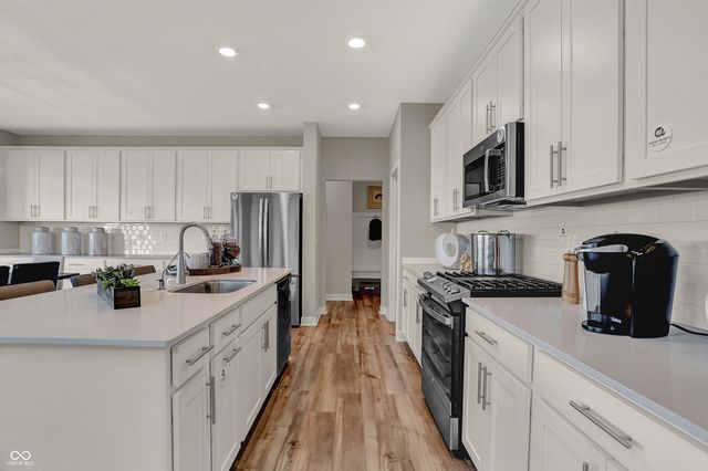 8559 Moyer Street East, Fortville, IN 46040