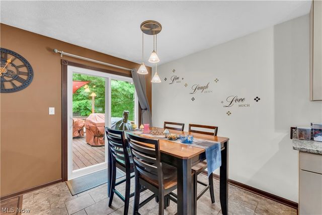 8276 Marianna Boulevard, Broadview Heights, OH 44147