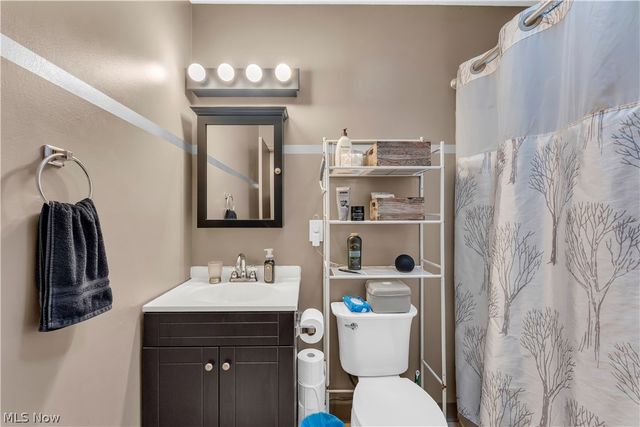 8276 Marianna Boulevard, Broadview Heights, OH 44147