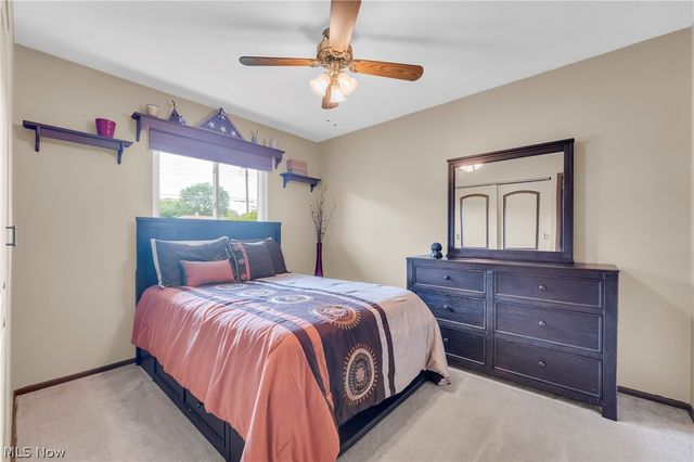 8276 Marianna Boulevard, Broadview Heights, OH 44147