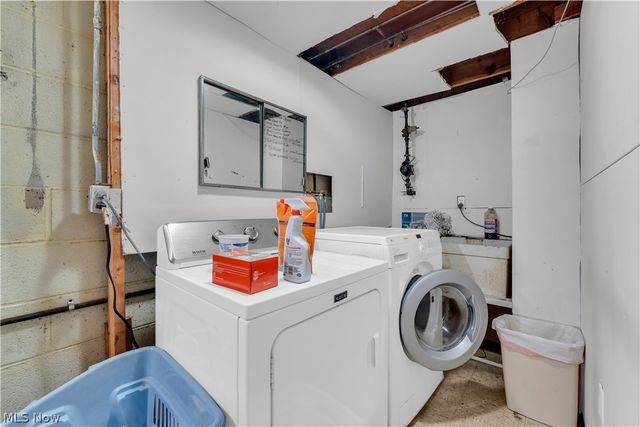 8276 Marianna Boulevard, Broadview Heights, OH 44147