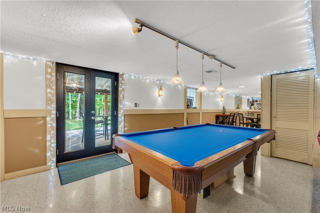8276 Marianna Boulevard, Broadview Heights, OH 44147