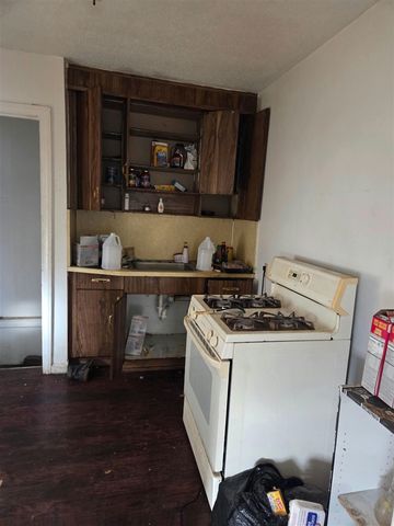 19639 Wexford Street, Detroit, MI 48234