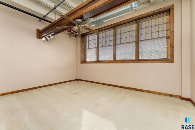 132 S Dakota Ave Avenue 205, Sioux Falls, SD 57104