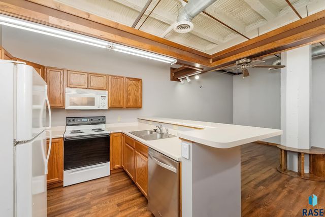 132 S Dakota Ave Avenue 205, Sioux Falls, SD 57104