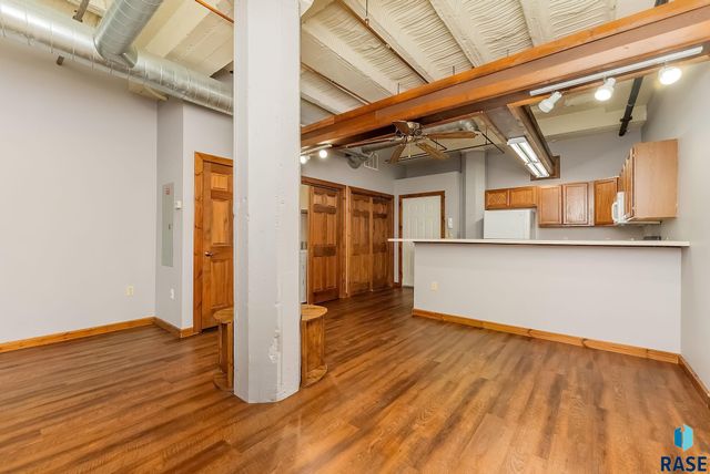 132 S Dakota Ave Avenue 205, Sioux Falls, SD 57104