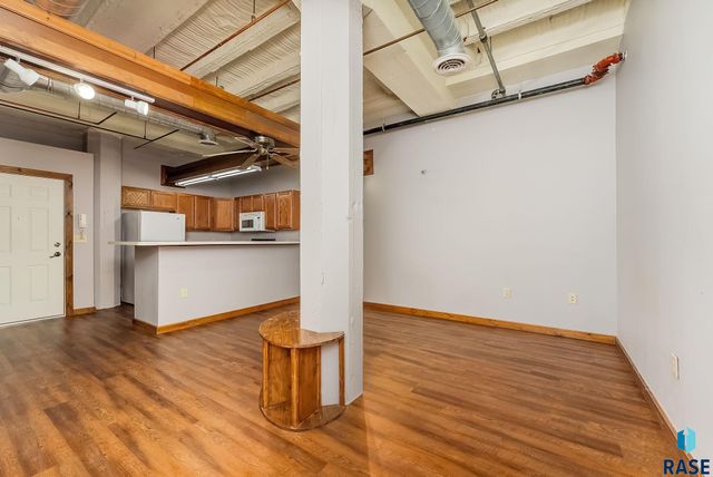 132 S Dakota Ave Avenue 205, Sioux Falls, SD 57104