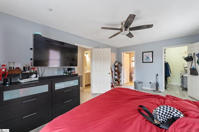 509 Devenger Road, Greer, SC 29650