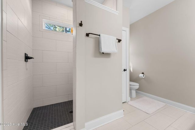 120 E Devonshire Avenue, West End, NC 27376