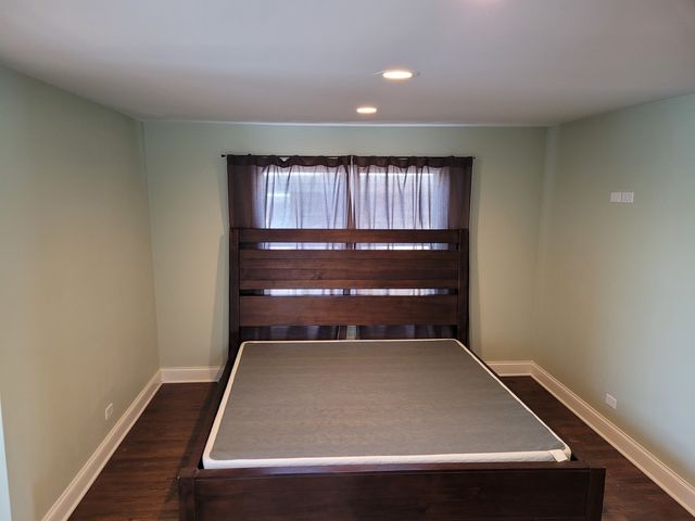 1324 East Avenue, Berwyn, IL 60402