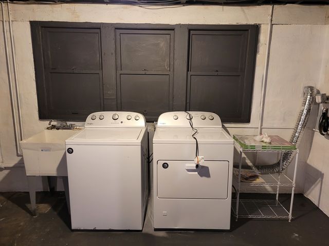 1324 East Avenue, Berwyn, IL 60402