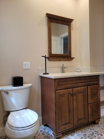 1324 East Avenue, Berwyn, IL 60402