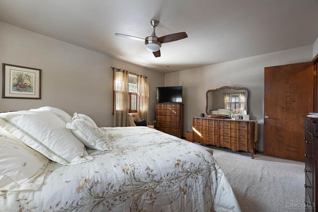 4900 Ronald Drive, Middletown, OH 45042