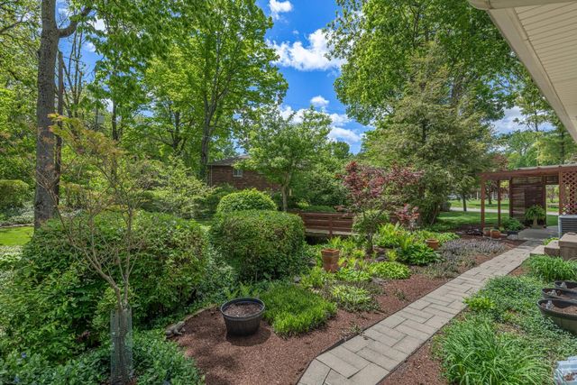 4900 Ronald Drive, Middletown, OH 45042