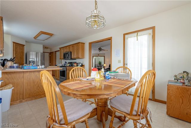 4044 Cinwood Street NW, Massillon, OH 44646