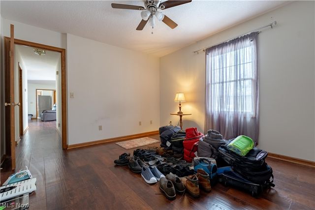 4044 Cinwood Street NW, Massillon, OH 44646