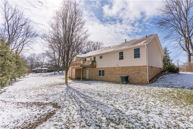 4044 Cinwood Street NW, Massillon, OH 44646