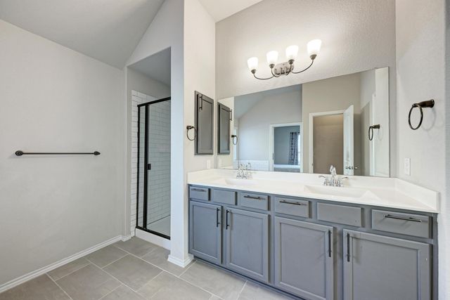 136 Finley ST, Hutto, TX 78634