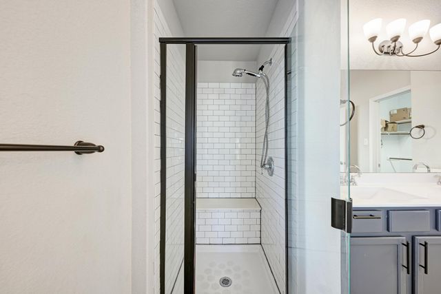 136 Finley ST, Hutto, TX 78634