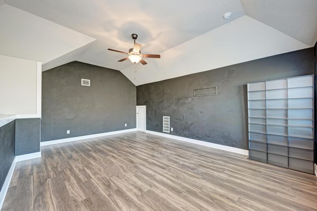 136 Finley ST, Hutto, TX 78634