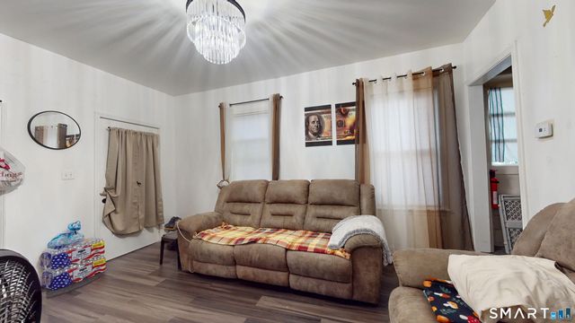 31 Winchester Street, Waterbury, CT 06704