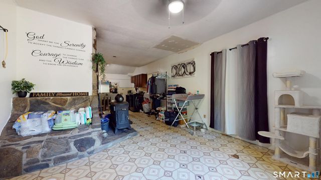31 Winchester Street, Waterbury, CT 06704