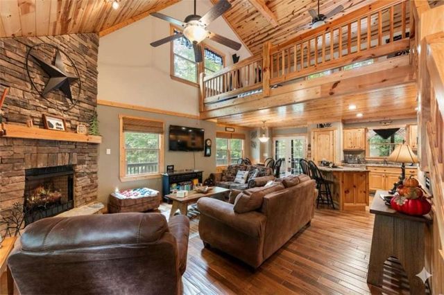 27 Monet Drive, Ellijay, GA 30540