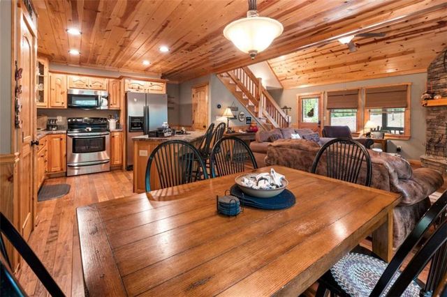 27 Monet Drive, Ellijay, GA 30540