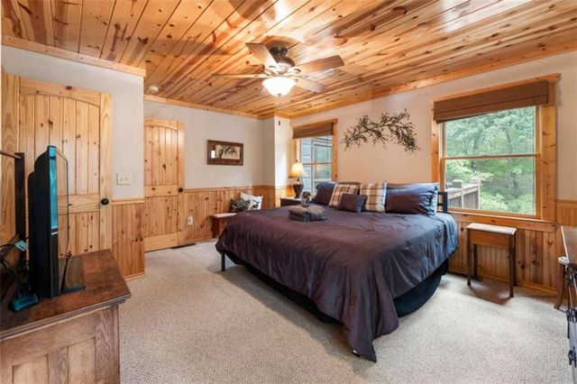 27 Monet Drive, Ellijay, GA 30540