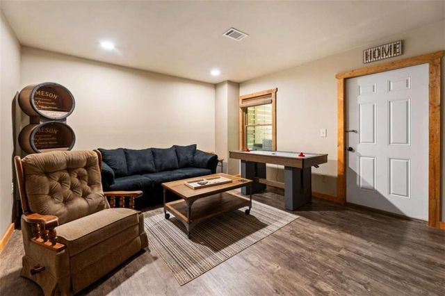 27 Monet Drive, Ellijay, GA 30540