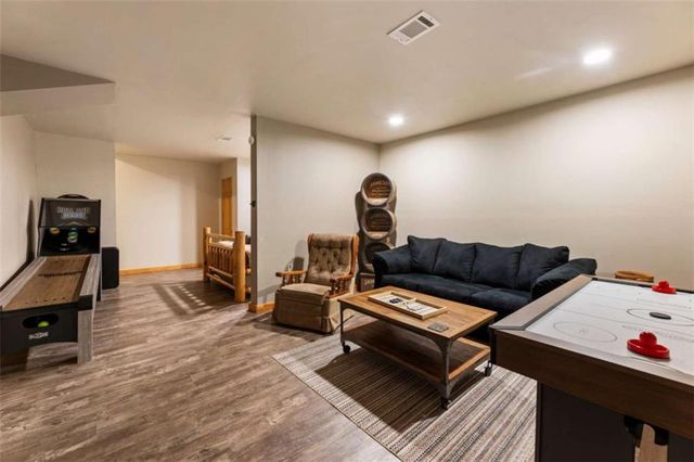 27 Monet Drive, Ellijay, GA 30540