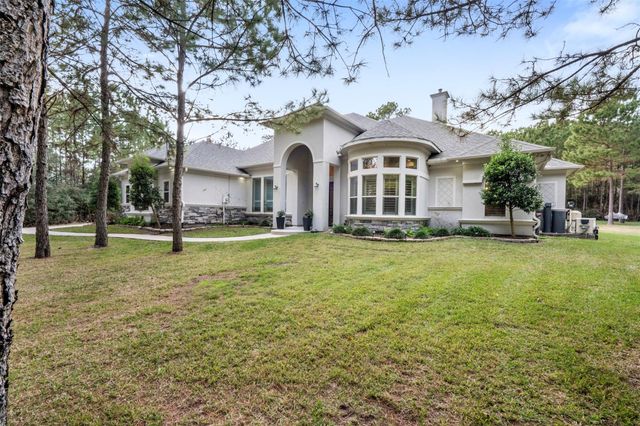 26214 Crown Court, Montgomery, TX 77316