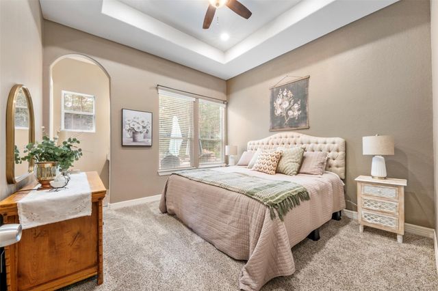 26214 Crown Court, Montgomery, TX 77316