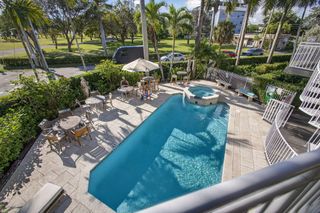 129 S Golfview Road 6, Lake Worth Beach, FL 33460