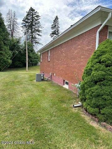 5 Tryon Court, Albany, NY 12203