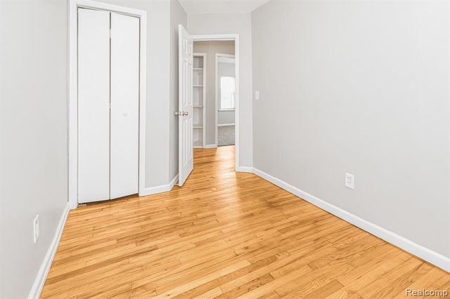 30064 Ann Arbor Trail, Westland, MI 48185