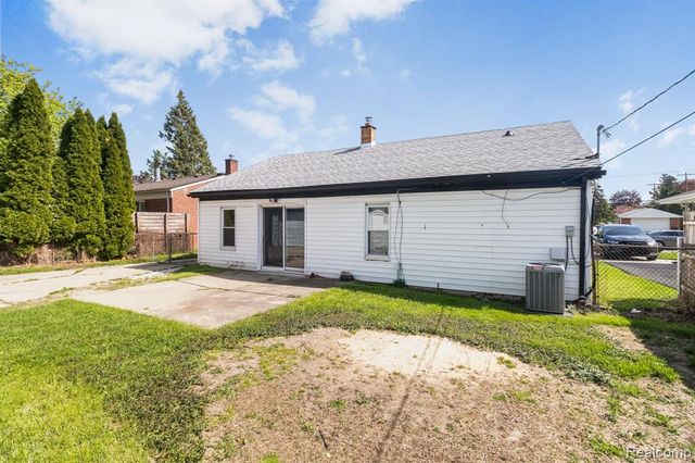 30064 Ann Arbor Trail, Westland, MI 48185