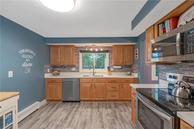 2248 Mott Rd, Lysander, NY 13027