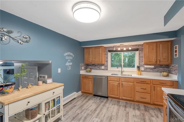 2248 Mott Rd, Lysander, NY 13027