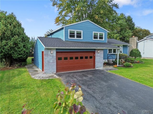 2248 Mott Rd, Lysander, NY 13027