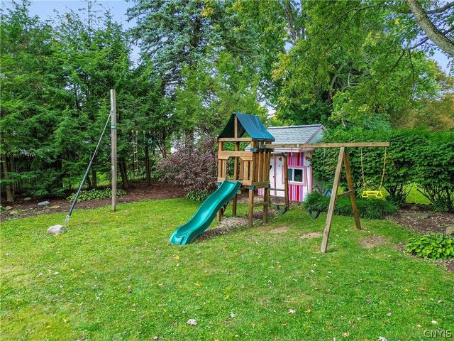 2248 Mott Rd, Lysander, NY 13027
