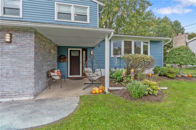 2248 Mott Rd, Lysander, NY 13027
