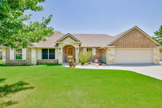 1702 Flagstone Court, Granbury, TX 76049