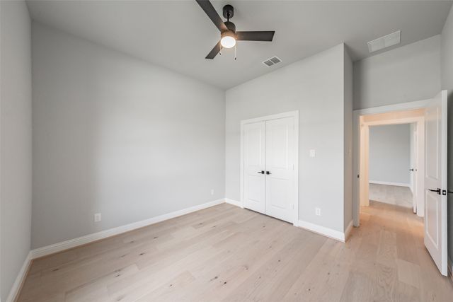 160 Rockin River Drive, Fort Worth, TX 76120