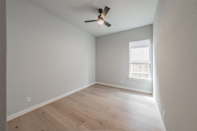 160 Rockin River Drive, Fort Worth, TX 76120