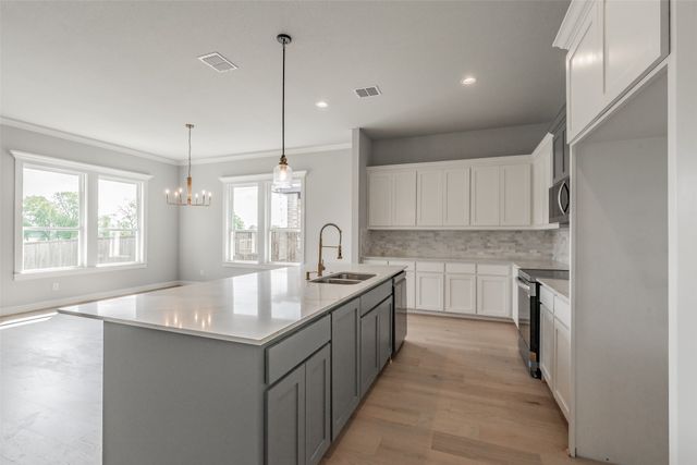 160 Rockin River Drive, Fort Worth, TX 76120