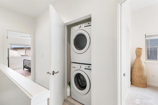 4290 S Greenbelt Station Drive, Seattle, WA 98118