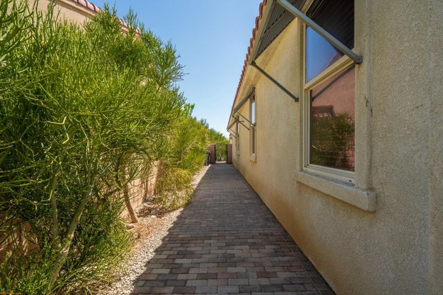 3395 Savanna Way, Palm Springs, CA 92262