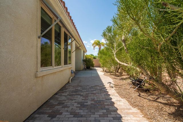 3395 Savanna Way, Palm Springs, CA 92262