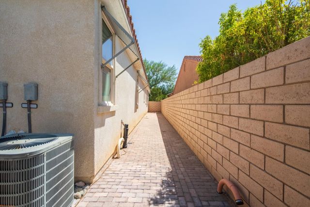3395 Savanna Way, Palm Springs, CA 92262